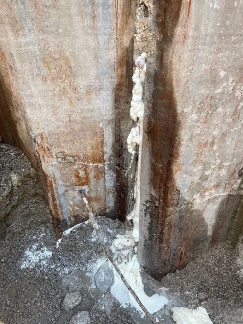 Grout Injection of Sheet Piling to stop water
